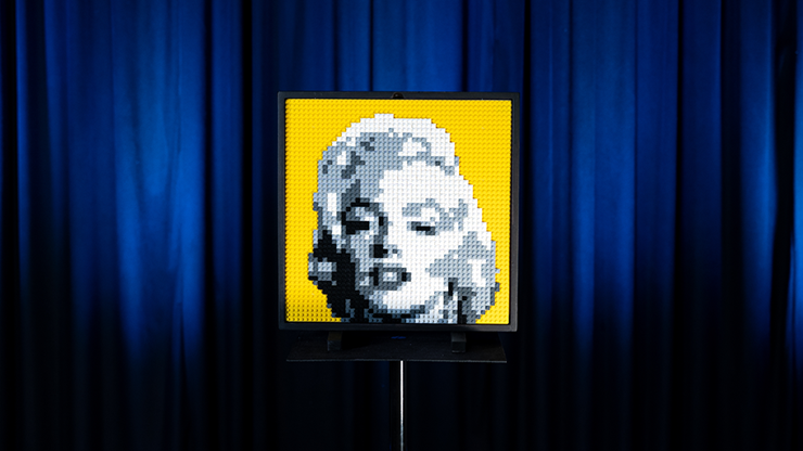 Lego Frame - Gustavo Sereno and Gee Magic