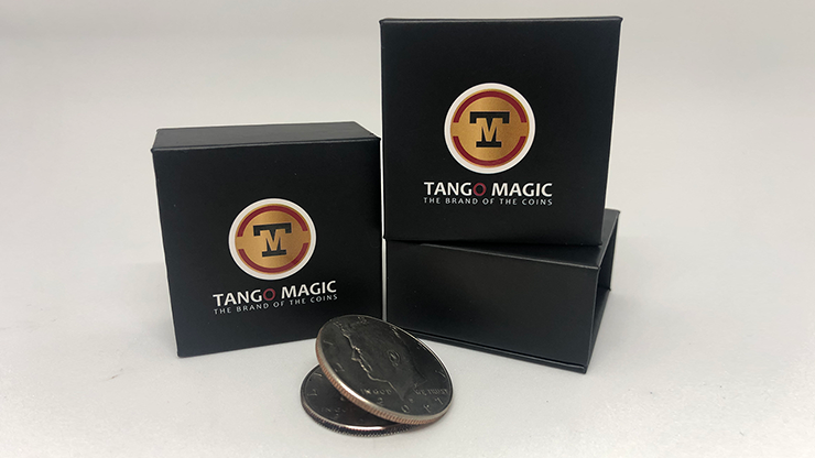 Expanded Shell Half Dollar Magnetic (D0159)