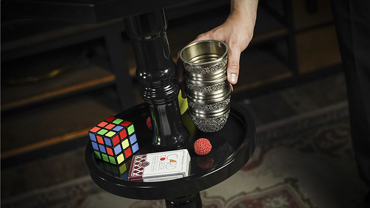 Magicians Table, photo 5