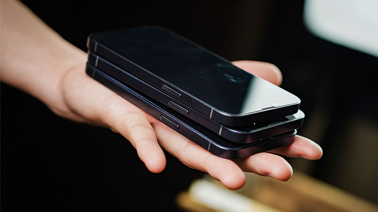 Baffling Phones, photo 2