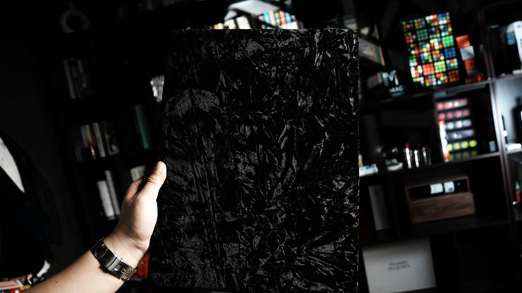 Darkness - Black Art Close-up Pad Set