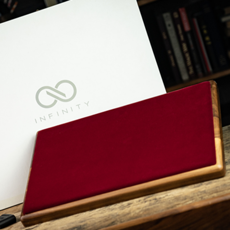 The Faraday Pad - Infinity